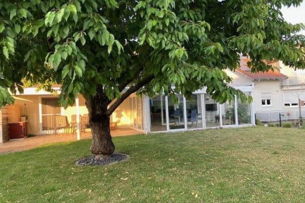 Prenájom bytu 4-izbový 130 m², Bretten Prenájom bytu 4-izbový 130 m², Bretten