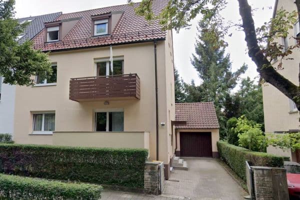 Prenájom bytu 1-izbový 28 m², Albstraße 39, Stuttgart Prenájom bytu 1-izbový 28 m², Albstraße 39, Stuttgart