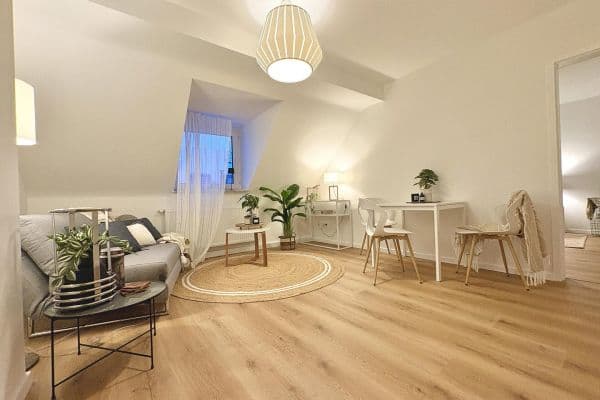 Prenájom bytu 2-izbový 49 m², Wusthoffstraße 11, Essen, Severné Porýnie - Westfálsko Prenájom bytu 2-izbový 49 m², Wusthoffstraße 11, Essen, Severné Porýnie - Westfálsko