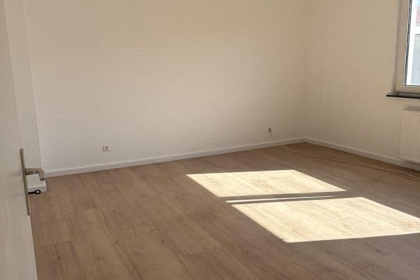 Prenájom bytu 2-izbový 62 m², Mannheim Prenájom bytu 2-izbový 62 m², Mannheim