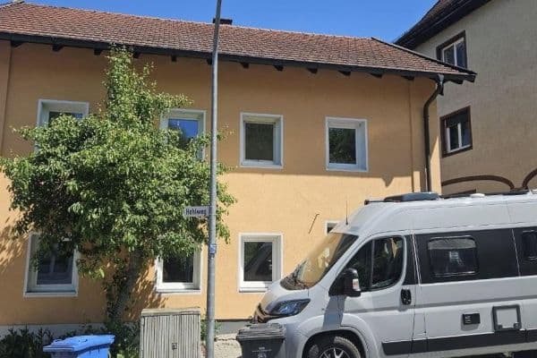 Predaj domu 155 m², pozemek 307 m², St.-Veiter-Str. 25, Neumarkt-St. Veit, Bavorsko Predaj domu 155 m², pozemek 307 m², St.-Veiter-Str. 25, Neumarkt-St. Veit, Bavorsko
