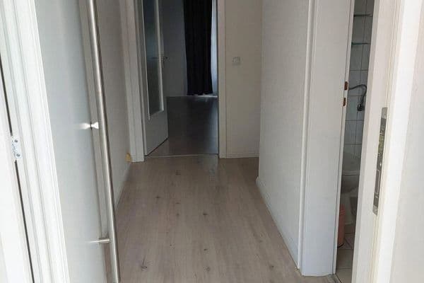 Prenájom bytu 1-izbový 41 m², Mettmann Prenájom bytu 1-izbový 41 m², Mettmann