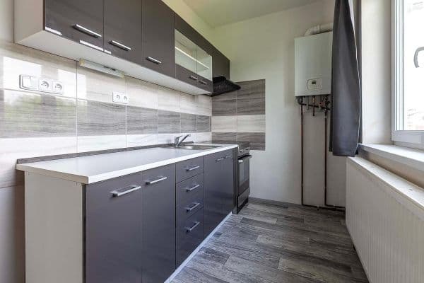 Predaj bytu 2-izbový 57 m², Sídliště, Libčeves Predaj bytu 2-izbový 57 m², Sídliště, Libčeves