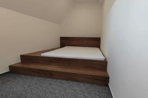 Prenájom bytu 2-izbový 20 m², U Přístavu, Kolín Prenájom bytu 2-izbový 20 m², U Přístavu, Kolín