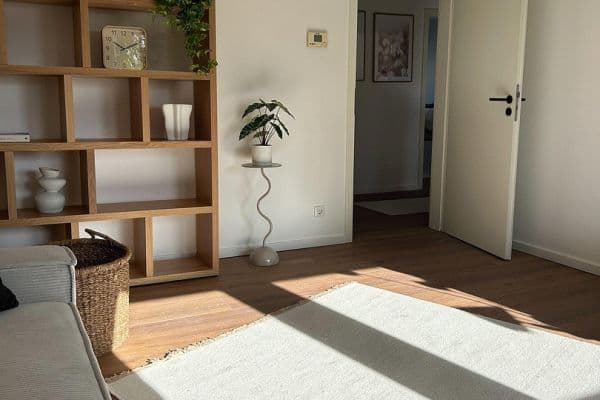 Prenájom bytu 3-izbový 75 m², Kreuzstraße, Osnabrück Prenájom bytu 3-izbový 75 m², Kreuzstraße, Osnabrück