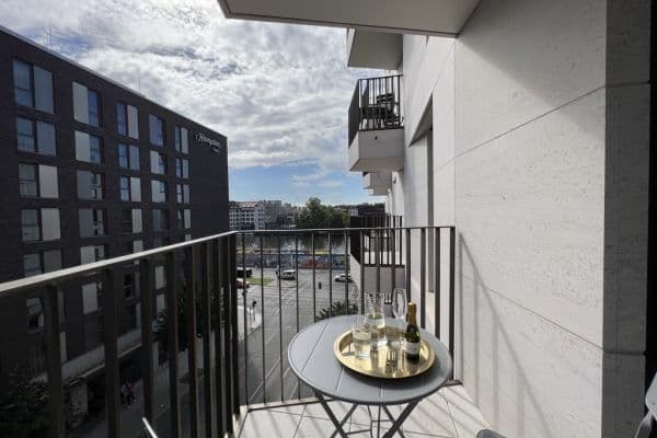 Prenájom bytu 2-izbový 56 m², Mühlenstraße 20, Berlin, Berlín Prenájom bytu 2-izbový 56 m², Mühlenstraße 20, Berlin, Berlín