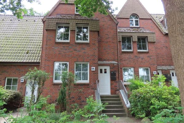 Prenájom bytu 4-izbový 109 m², Volksdorfer Weg 54c, Hamburg Prenájom bytu 4-izbový 109 m², Volksdorfer Weg 54c, Hamburg