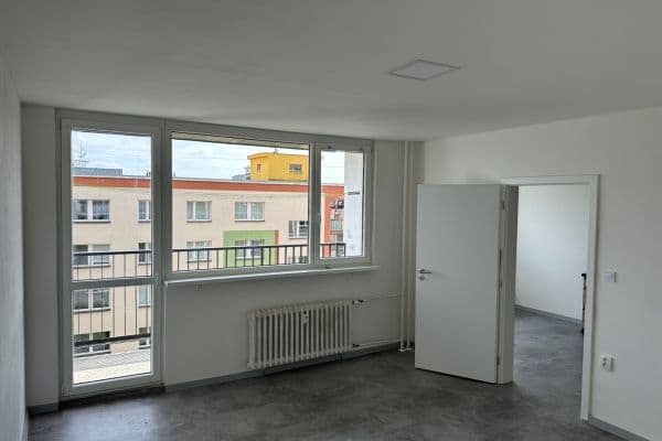 Prenájom bytu 3-izbový 78 m², Poláčkova, Ústí nad Labem Prenájom bytu 3-izbový 78 m², Poláčkova, Ústí nad Labem