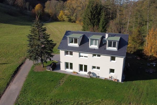 Prenájom bytu 1-izbový 45 m², Weinstadt Prenájom bytu 1-izbový 45 m², Weinstadt