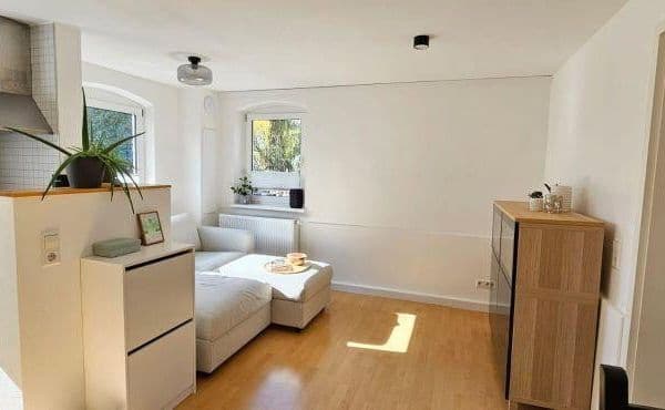 Prenájom bytu 2-izbový 39 m², Erlangen Prenájom bytu 2-izbový 39 m², Erlangen