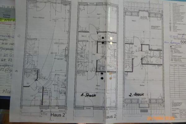 Predaj domu 145 m², pozemek 208 m², Am weißkirchener Berg 3a, Frankfurt, Hesensko Predaj domu 145 m², pozemek 208 m², Am weißkirchener Berg 3a, Frankfurt, Hesensko