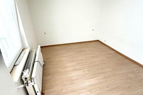 Prenájom bytu 1-izbový 20 m², Kaiser Str. 41, Friedberg (Hessen) Prenájom bytu 1-izbový 20 m², Kaiser Str. 41, Friedberg (Hessen)