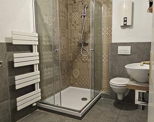 Prenájom bytu 3-izbový 62 m², Hauptstraße 59, Albersweiler Prenájom bytu 3-izbový 62 m², Hauptstraße 59, Albersweiler