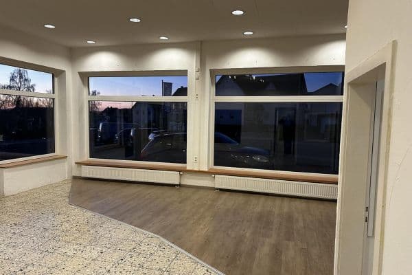 Prenájom kancelárie 124 m², Alte Landstraße 18, Dreihausen Prenájom kancelárie 124 m², Alte Landstraße 18, Dreihausen