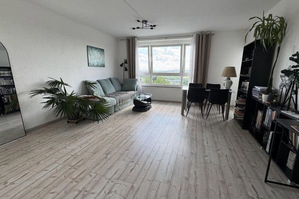 Prenájom bytu 3-izbový 88 m², Goldbergstrasse 52, Nieder-Olm Prenájom bytu 3-izbový 88 m², Goldbergstrasse 52, Nieder-Olm