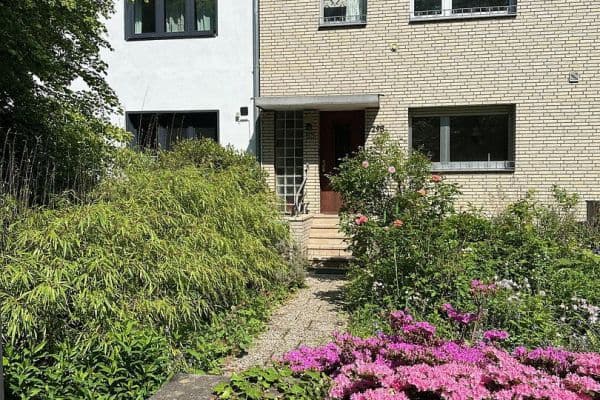 Predaj domu 130 m², pozemek 200 m², Köln Predaj domu 130 m², pozemek 200 m², Köln