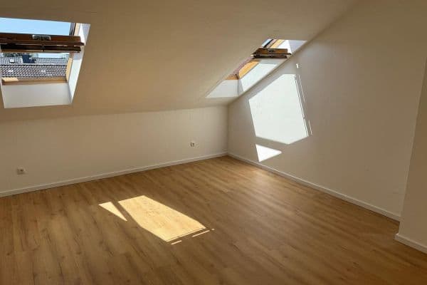 Prenájom bytu 3-izbový 83 m², Maintal Prenájom bytu 3-izbový 83 m², Maintal