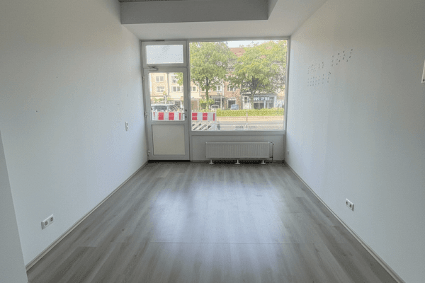 Prenájom nebytového priestoru 24 m², Rheinlanddamm 6, Dortmund Prenájom nebytového priestoru 24 m², Rheinlanddamm 6, Dortmund