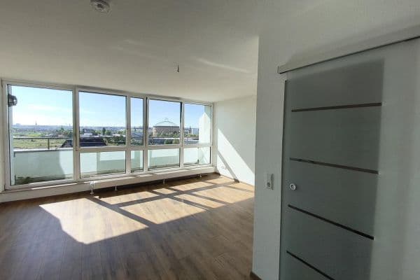 Prenájom bytu 2-izbový 80 m², Frickestraße 2-4, Leipzig, Sasko Prenájom bytu 2-izbový 80 m², Frickestraße 2-4, Leipzig, Sasko