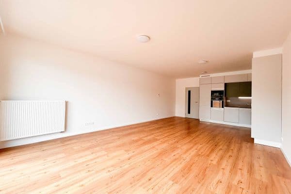 Prenájom bytu 3-izbový 90 m², Suchánkova, Benešov, Středočeský kraj Prenájom bytu 3-izbový 90 m², Suchánkova, Benešov, Středočeský kraj