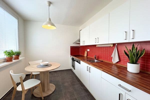 Prenájom bytu 3-izbový 71 m², 17. listopadu, Mladá Boleslav, Středočeský kraj Prenájom bytu 3-izbový 71 m², 17. listopadu, Mladá Boleslav, Středočeský kraj