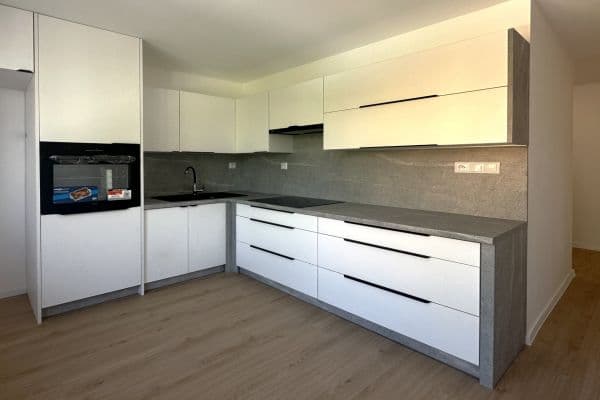 Prenájom bytu 2-izbový 55 m², Lumírova, Ostrava Prenájom bytu 2-izbový 55 m², Lumírova, Ostrava