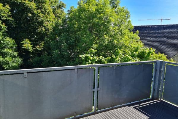 Prenájom bytu 3-izbový 84 m², Schweizergartenstraße 5, Wurzen, Sasko Prenájom bytu 3-izbový 84 m², Schweizergartenstraße 5, Wurzen, Sasko