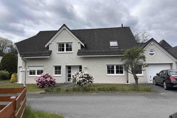 Predaj domu 198 m², pozemek 747 m², Herborn Predaj domu 198 m², pozemek 747 m², Herborn