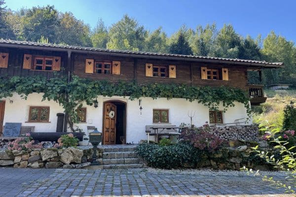 Predaj domu 220 m², pozemek 12.000 m², Tiefenbach (Passau) Predaj domu 220 m², pozemek 12.000 m², Tiefenbach (Passau)