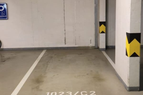 Prenájom garáže 13 m², Pod Harfou, Praha Prenájom garáže 13 m², Pod Harfou, Praha