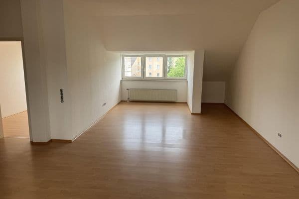 Prenájom bytu 2-izbový 63 m², Kunstfeldstrasse 4, Leverkusen Prenájom bytu 2-izbový 63 m², Kunstfeldstrasse 4, Leverkusen
