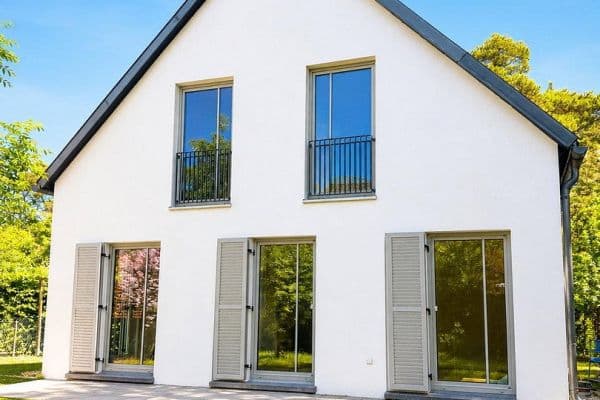 Predaj domu 144 m², pozemek 574 m², Isarstr, Ludwigsfelde Predaj domu 144 m², pozemek 574 m², Isarstr, Ludwigsfelde