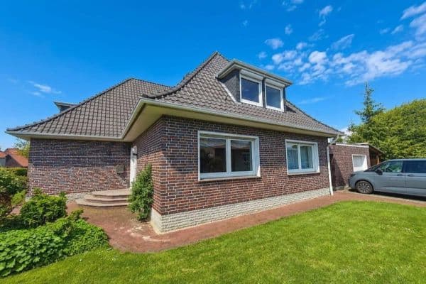 Predaj domu 212 m², pozemek 820 m², Luchtenburg 34, Twistringen Predaj domu 212 m², pozemek 820 m², Luchtenburg 34, Twistringen