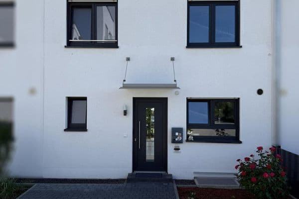 Predaj domu 141 m², pozemek 131 m², Kandisweg 9, Groß-Gerau Predaj domu 141 m², pozemek 131 m², Kandisweg 9, Groß-Gerau