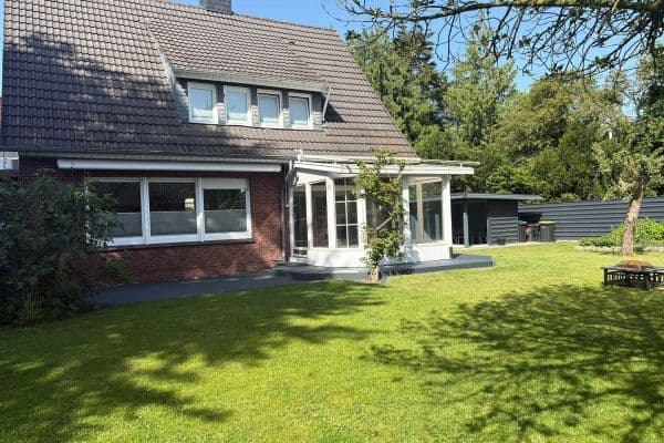 Predaj domu 120 m², pozemek 737 m², Am Kamp 25, Papenburg Predaj domu 120 m², pozemek 737 m², Am Kamp 25, Papenburg