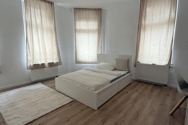 Prenájom bytu 14 m², Holzschuherstraße 19, Nürnberg Prenájom bytu 14 m², Holzschuherstraße 19, Nürnberg
