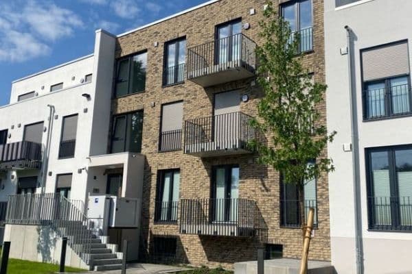 Prenájom bytu 1-izbový 32 m², Frankfurt, Hesensko Prenájom bytu 1-izbový 32 m², Frankfurt, Hesensko