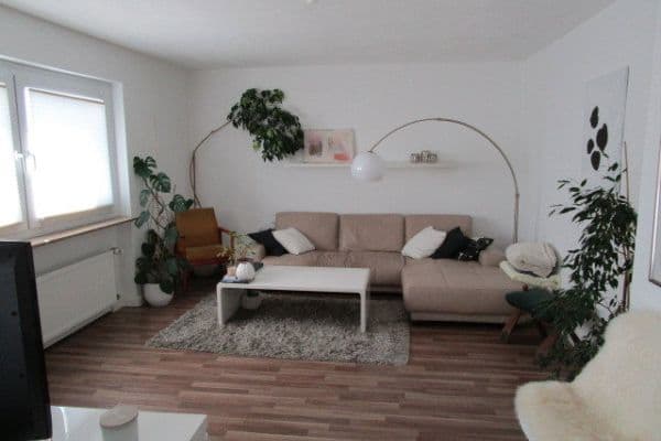 Prenájom bytu 3-izbový 91 m², Gießen Prenájom bytu 3-izbový 91 m², Gießen