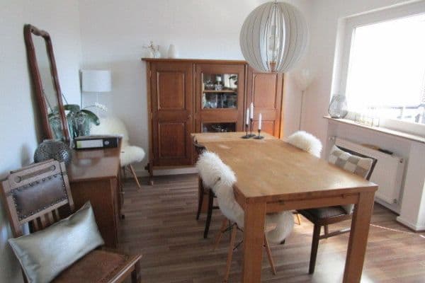 Prenájom bytu 3-izbový 91 m², Gießen, Hesensko Prenájom bytu 3-izbový 91 m², Gießen, Hesensko