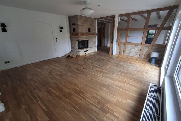 Prenájom bytu 5-izbový 155 m², Temmeweg, Berlin, Berlín Prenájom bytu 5-izbový 155 m², Temmeweg, Berlin, Berlín