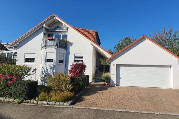 Prenájom bytu 2-izbový 49 m², Schwäbisch Gmünd, Bádensko-Wurttembersko Prenájom bytu 2-izbový 49 m², Schwäbisch Gmünd, Bádensko-Wurttembersko