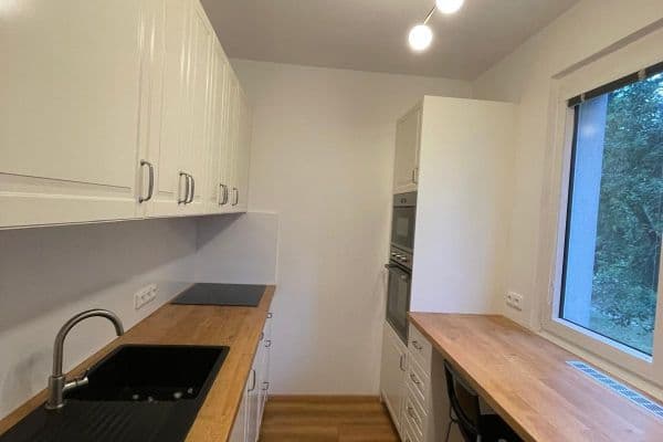 Prenájom bytu 2-izbový 58 m², Antala Staška, Praha Prenájom bytu 2-izbový 58 m², Antala Staška, Praha