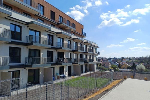 Prenájom bytu 1-izbový 32 m², Jáchymovská, Praha Prenájom bytu 1-izbový 32 m², Jáchymovská, Praha