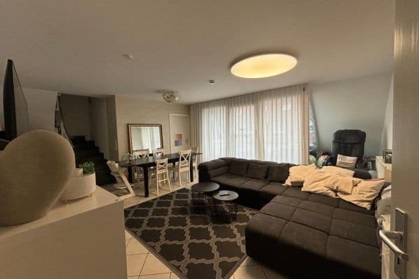 Prenájom bytu 3-izbový 84 m², Leinfelden-echterdingen Prenájom bytu 3-izbový 84 m², Leinfelden-echterdingen
