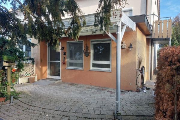 Prenájom bytu 4-izbový 90 m², Neckarsulm-Amorbach Prenájom bytu 4-izbový 90 m², Neckarsulm-Amorbach