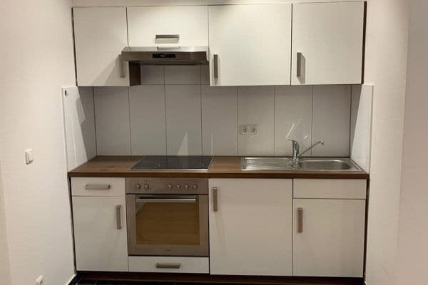 Prenájom bytu 1-izbový 30 m², Mainz, Porýnie-Falcko Prenájom bytu 1-izbový 30 m², Mainz, Porýnie-Falcko