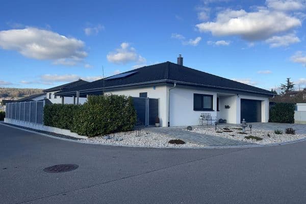 Predaj domu 220 m², pozemek 741 m², Wutöschingen Predaj domu 220 m², pozemek 741 m², Wutöschingen
