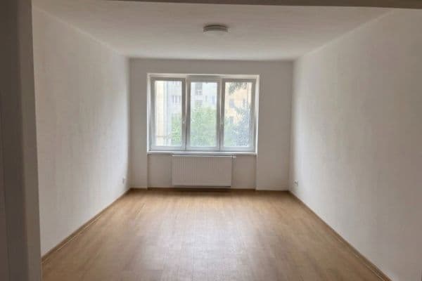 Predaj bytu 2-izbový 65 m², V Olšinách, Praha Predaj bytu 2-izbový 65 m², V Olšinách, Praha