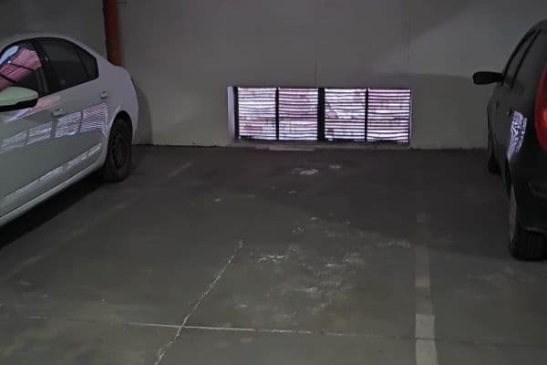 Prenájom garáže 11 m², Vršovická, Praha, Praha Prenájom garáže 11 m², Vršovická, Praha, Praha