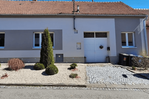 Predaj domu 681 m², pozemek 344 m², Pod Kaplí, Letonice Predaj domu 681 m², pozemek 344 m², Pod Kaplí, Letonice